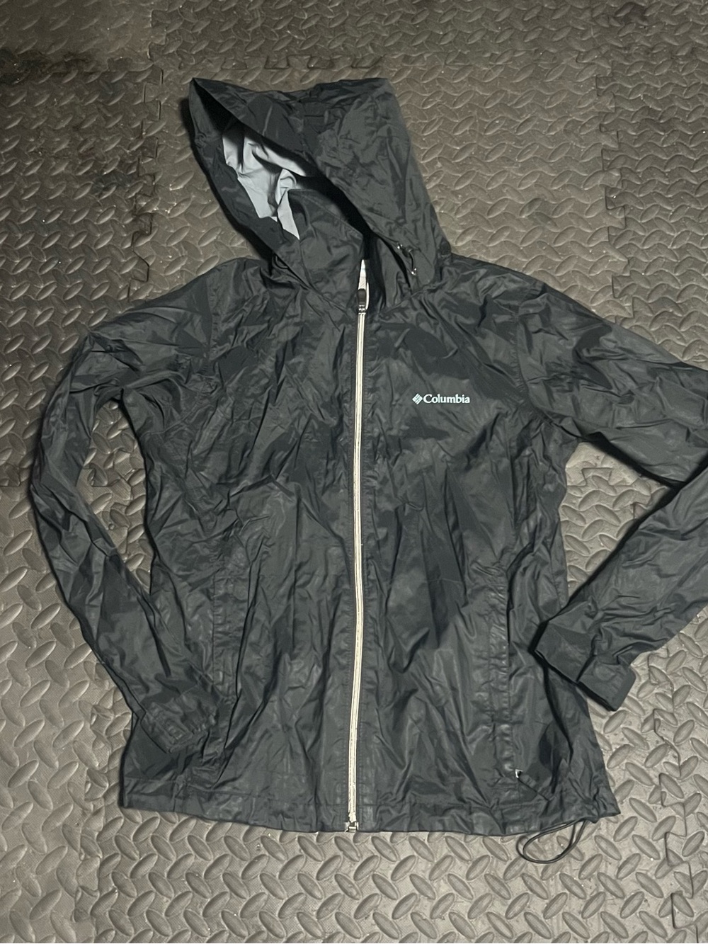 Columbia Women's Black Hooded Packable Windbreaker Jacket